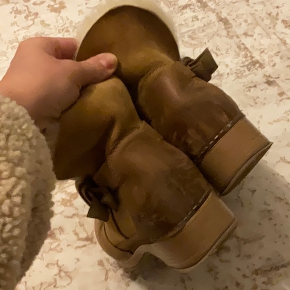Dansko Tan Shearling Lined Winter Boots - Picture 3 of 6